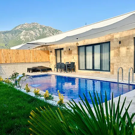 Villa Babil Village